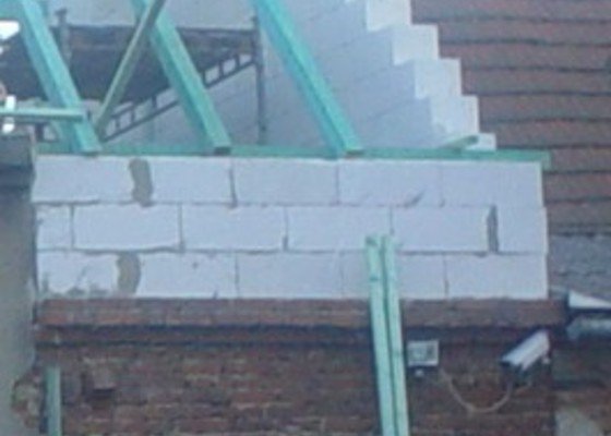 Stavební příprava na rekonstrukci střechy