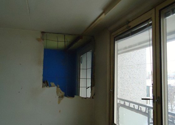 Zednické práce panel. byt - částečné odbourání příčky
