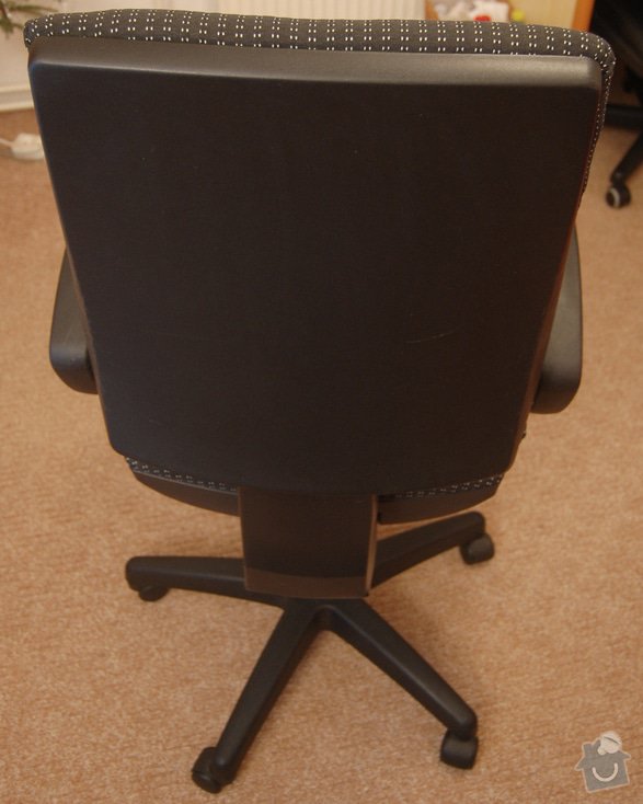 Čalounění sedáku a opěradla židle: DSC_0022_res