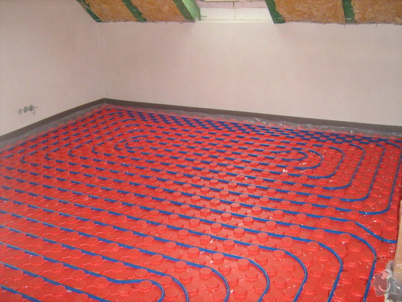 Podlahové vytápění: podlahove_topeni_Citoliby_018