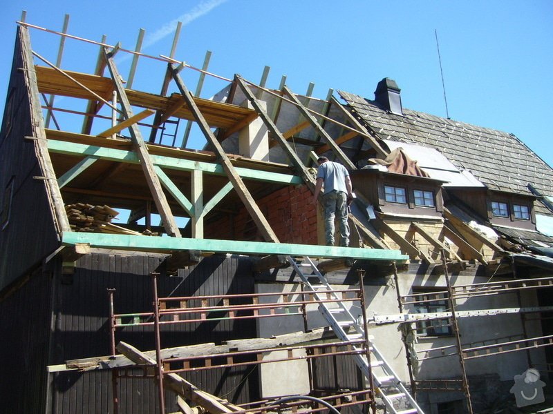 Rekonstrukce střechy: P1040411