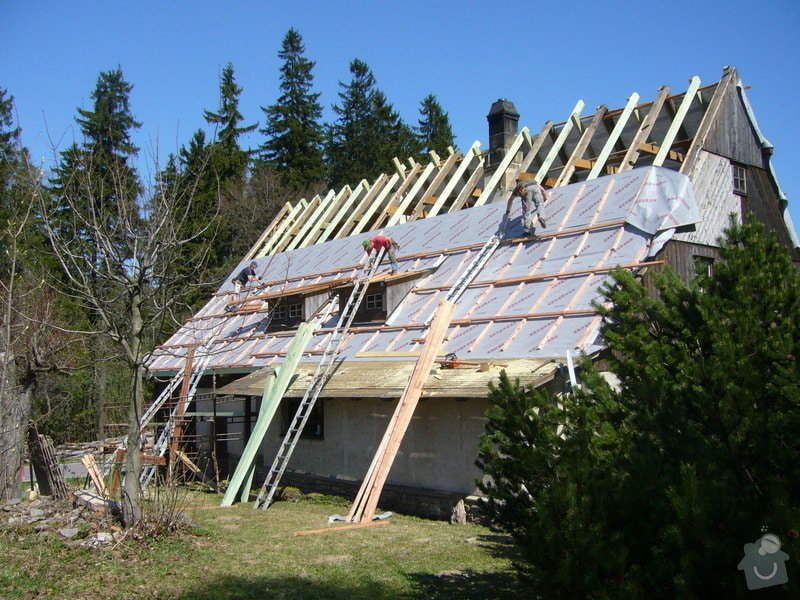 Rekonstrukce střechy: P1040446