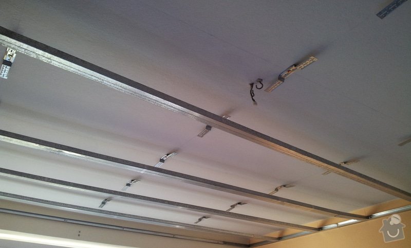 Odhlučnenie stropov v tehlovom byte Čelákovice: 20130305_104602