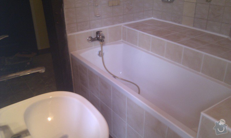Rekonstrukce vany v koupelně: IMAG0193