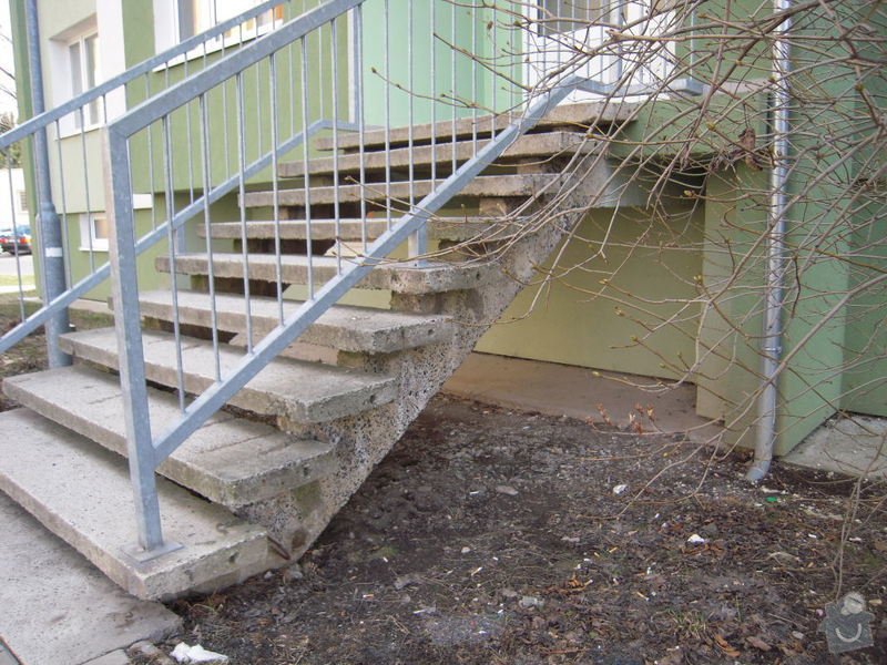 Renovace schodiště do panel.domu: DSCN4401