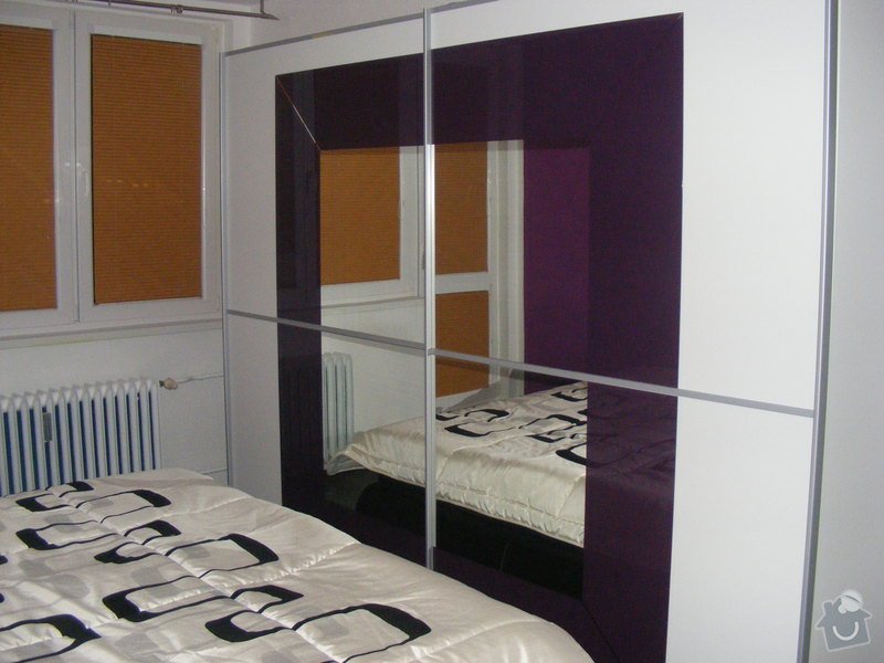 Vymalování ložnice,položení plovoucí podlahy,poskládaní skříně a postele: DSCF2599