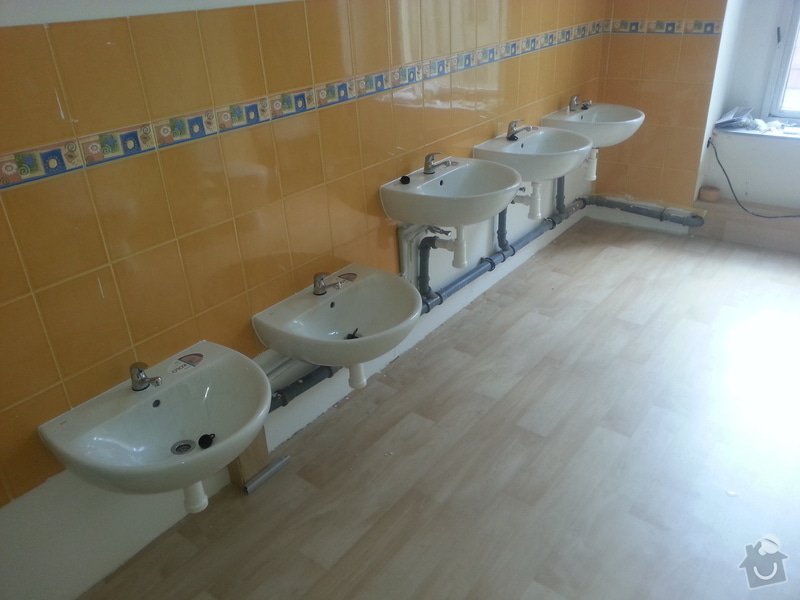 Rekonstrukce nebyt. prostor - sociální zařízení (WC, koupelna): 2013-04-25_15.09.21