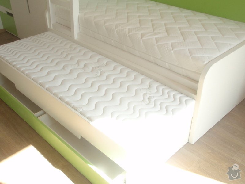 Drobné stavební úpravy + výroba postelí do dětského pokoje: DUBEN2013_149