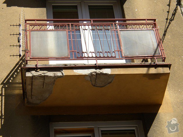 Stavební práce - oprava balkonů: P8150485