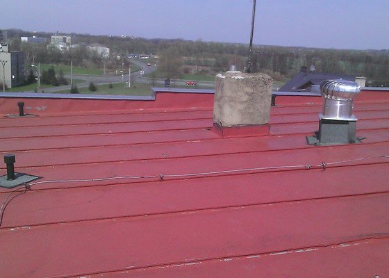 Zateplení dvouplášťové ploché střechy