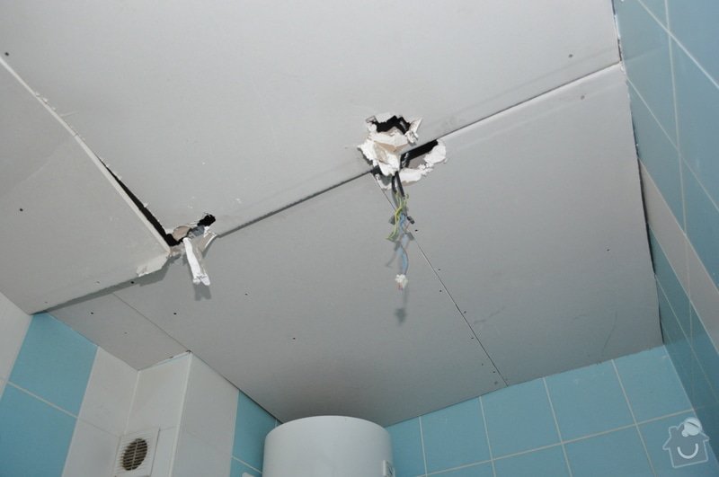 Sádrokartonový strop v koupelně: DSC_0001