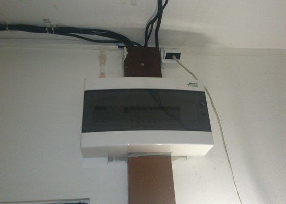 Elektroinstalace v bytě (bytový rozvadeč + připojení kuchyňských spotřebičů)