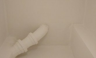 Rekonstrukce WC (90*90cm) - stav před realizací
