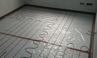 Podlahové elektrícké topení topnými kabely