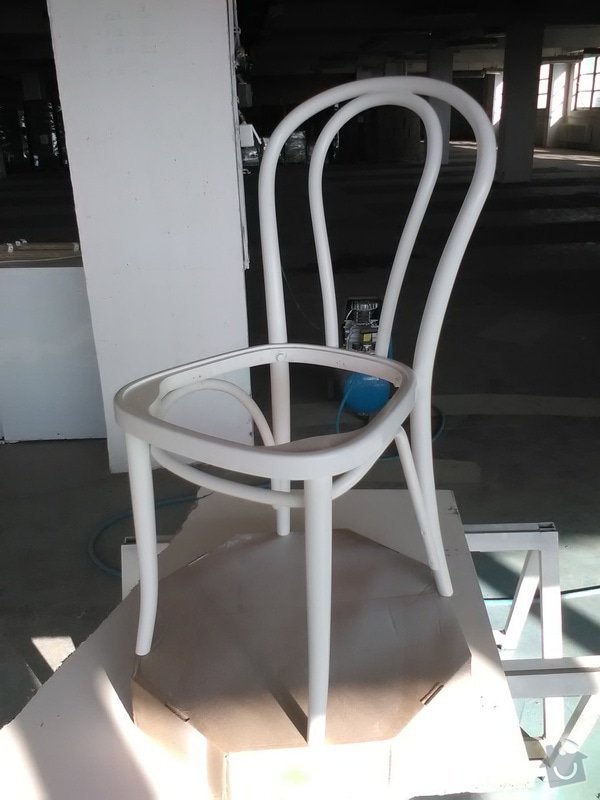 Renovace dřevěných židlí, nátěr, čalounění: IMG_20160908_165850