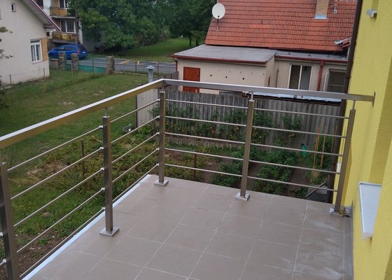 Zhotovení a montáž zábradlí na balkon