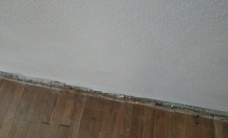 Renovace dřevěných podlah (2 pokoje, 20 a 18 m2) - stav před realizací