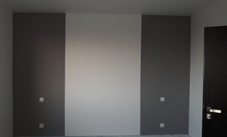 Vymalování 4 zdí barevně v novostavbě RD