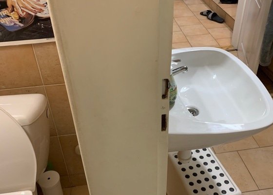 Instalace bidetové spršky na toaletu