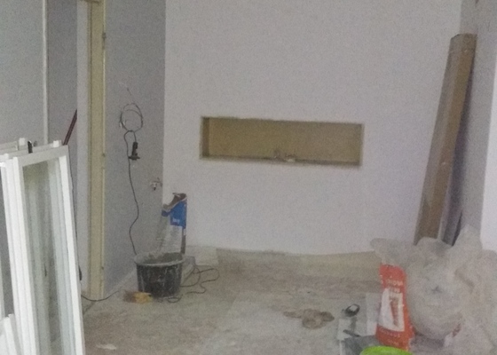 Broušení a lakování dřevěné podlahy - cca 15 m2