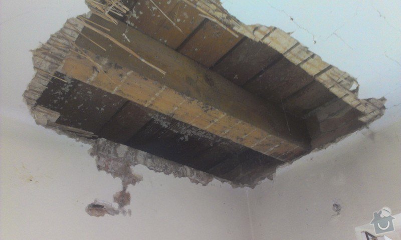 Odstranění medu od les.včel z dřevěné podlahy (med prosakuje stropem v místnosti pod podlahou.: IMAG1928