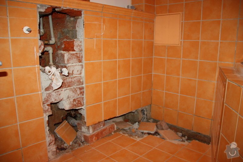 Obkladačské, zednické a instalatérské práce v koupelně: IMG_6607