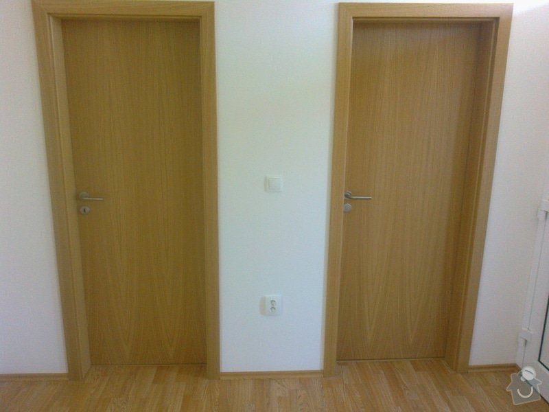 Dodávka a montáž interierových dveří Gerbrich a plovoucích podlah Kronofix dub parketa: Fotografie0246
