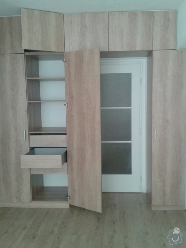 Celková rekonstrukce bytu + kuchyňská linka, vestavěné skříně, zakázk. nábytek: 20130904_152505