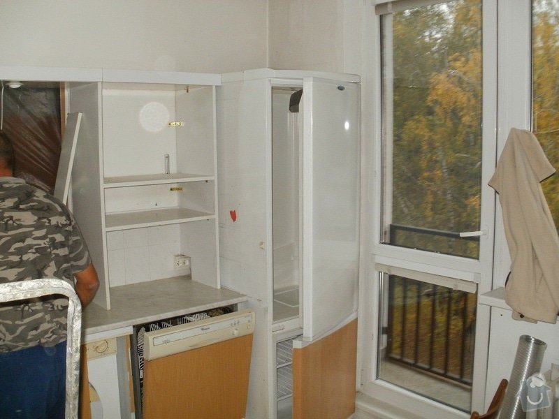 Rekonstrukce bytového jádra, stavební úpravy kuchyně a chodby: 7