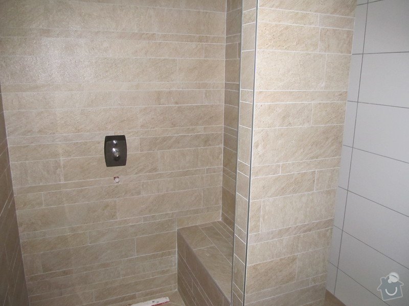 Pokladka podlahy obyvak, obklady koupelny: IMG_1073