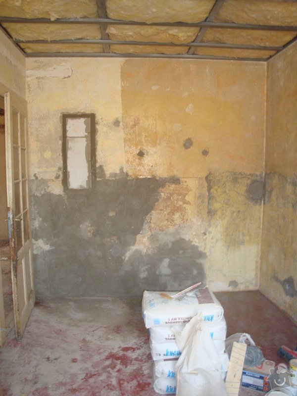 Rekonstrukce koupelny a toalety + další zednické práce: DSC07469