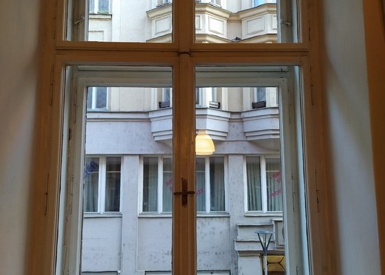 Renovace a nátěr oken - stav před realizací