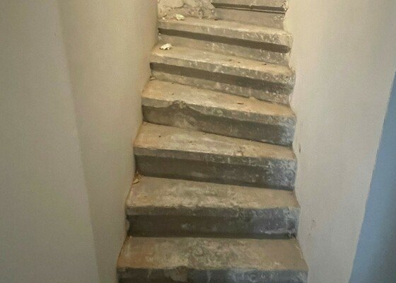 Renovace schodiště - stav před realizací