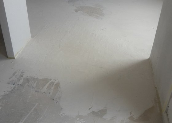 Podlahy - nivelace na stary beton v byte 3+1