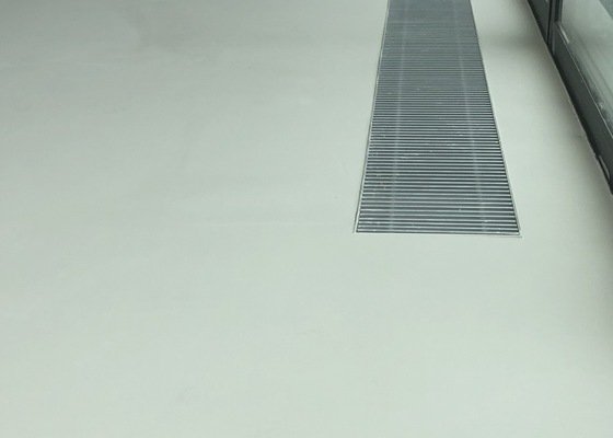 Polozeni vinylove podlahy - cca 35 m2 (material mam) - stav před realizací