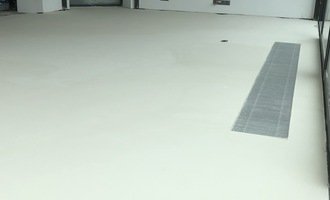 Polozeni vinylove podlahy - cca 35 m2 (material mam) - stav před realizací
