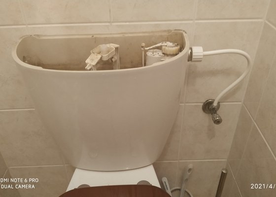 Výměna nádržky u wc