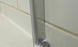 Výmena sprchovej zásteny a radiátora