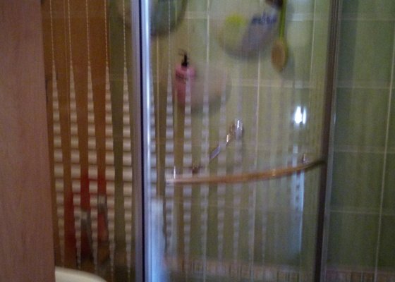Výměna sprchového koutu a sprchové vaničky