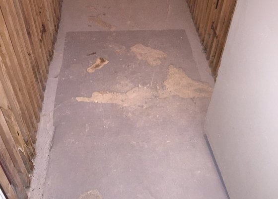Úprava a nátěr podlahové krytiny