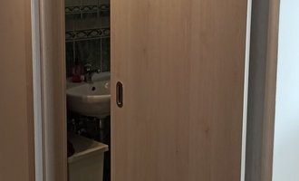 Výměna dveří do koupelny