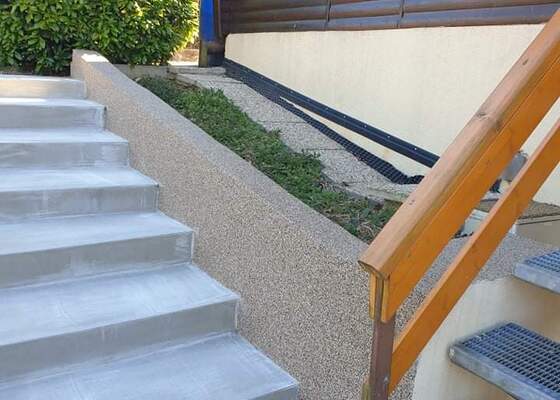 Rekonstrukce terasy(schody+marmolit)