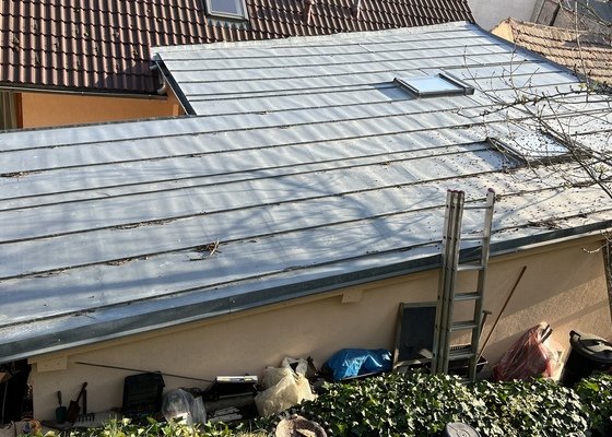 Oprava plechové střechy - stav před realizací