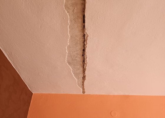 Oprava stropu