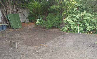 Postavit zahradní altán včetně chodníčku