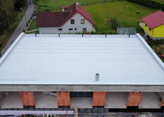 Izolace ploché střechy