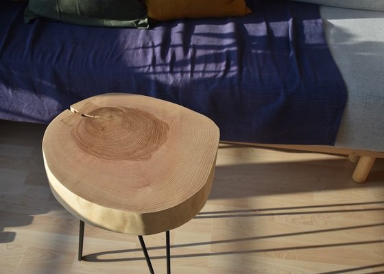 Výroba jasanového stolku