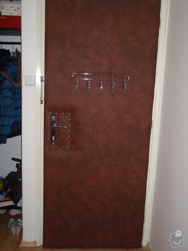 Odhlučnění bytových dveří: PB120080
