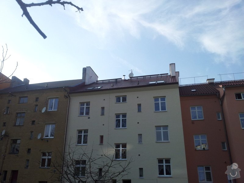 Rekontstrukce střechy: 20130423_174349