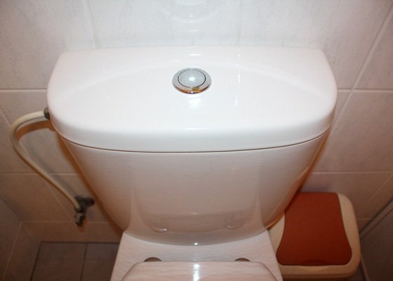 Výměna nádrže k WC za úsporný systém - stav před realizací